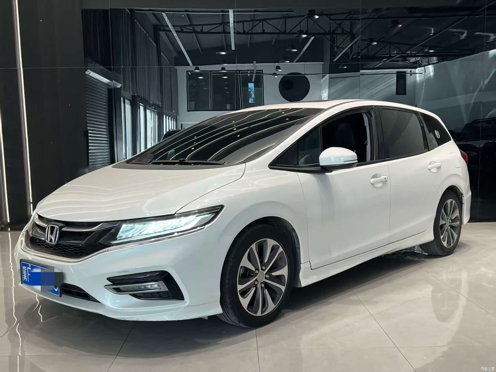 Honda Jade