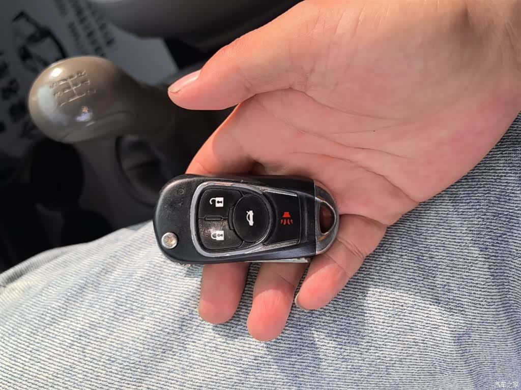 Nissan 1.5XE, 2016 9