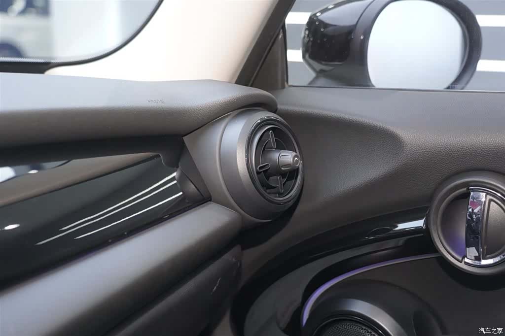 Mini Cooper, 2022 16
