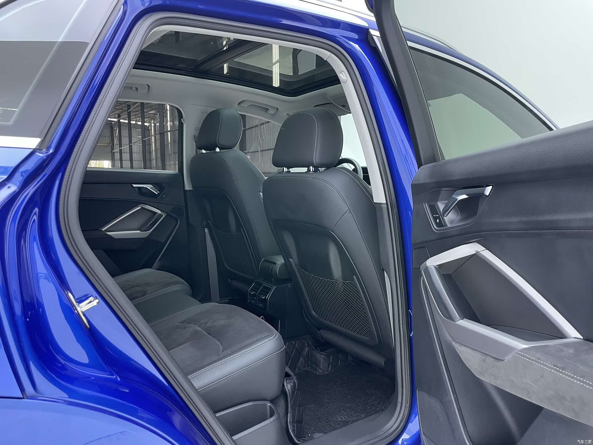 Audi Q3, 2022 29