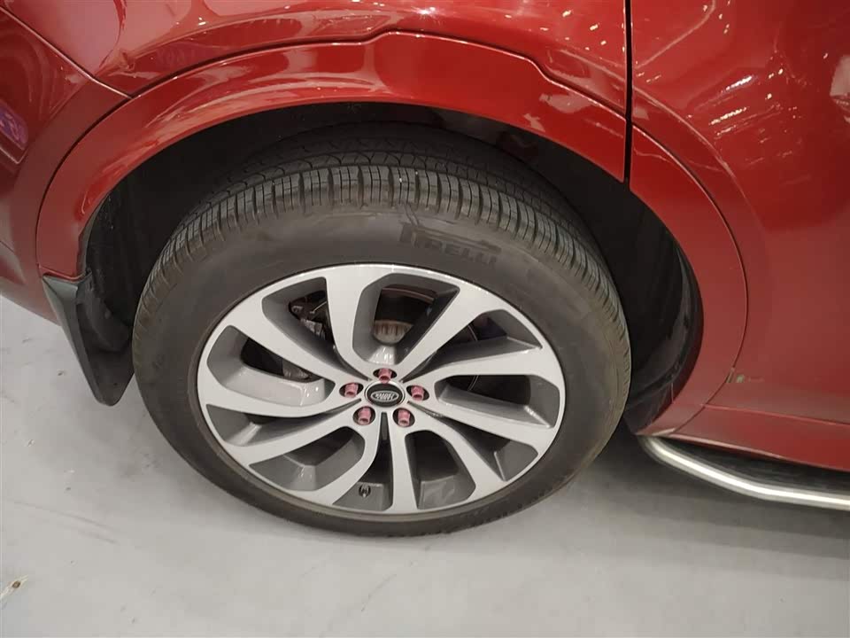 Land Rover Discover sports