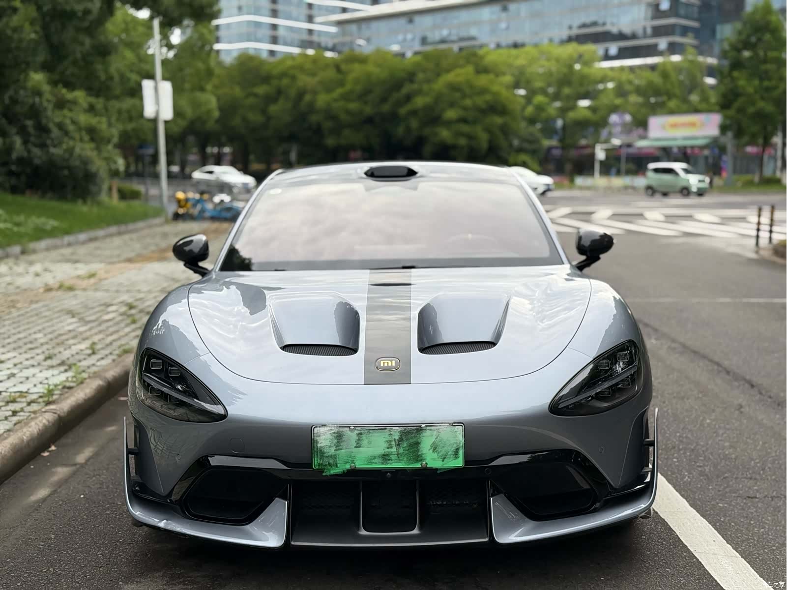 Xiaomi SU7, 2025 2