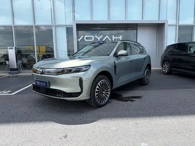 Voyah FREE 2025 — купить из Китая под заказ