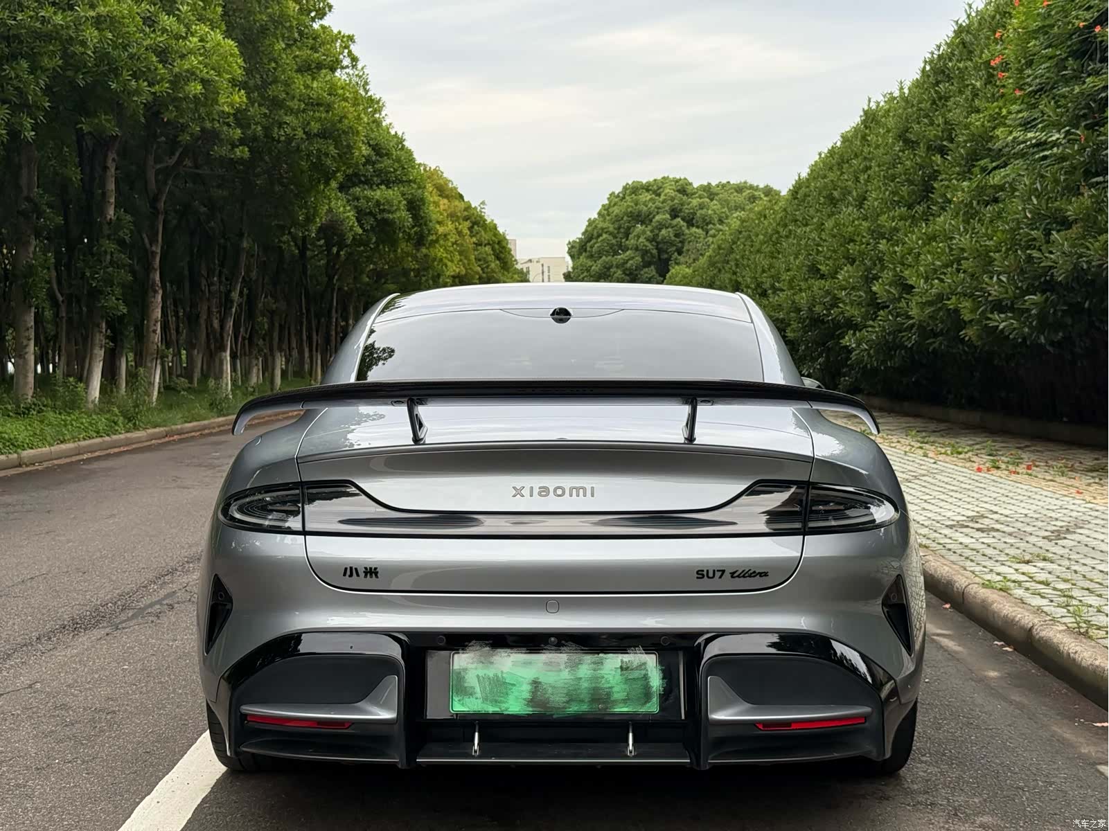 Xiaomi SU7, 2025 10