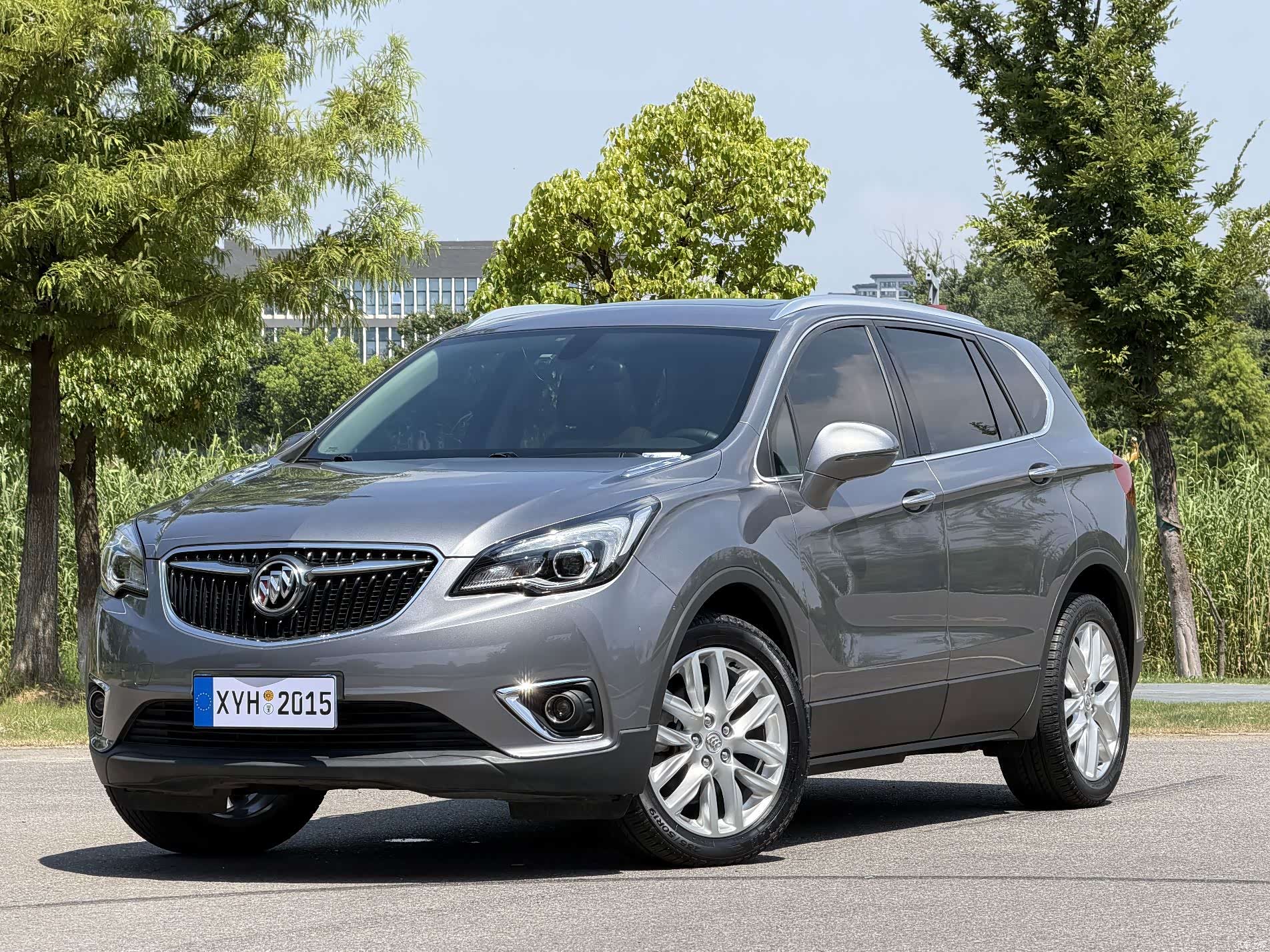 Buick Envision Plus, 2019 1