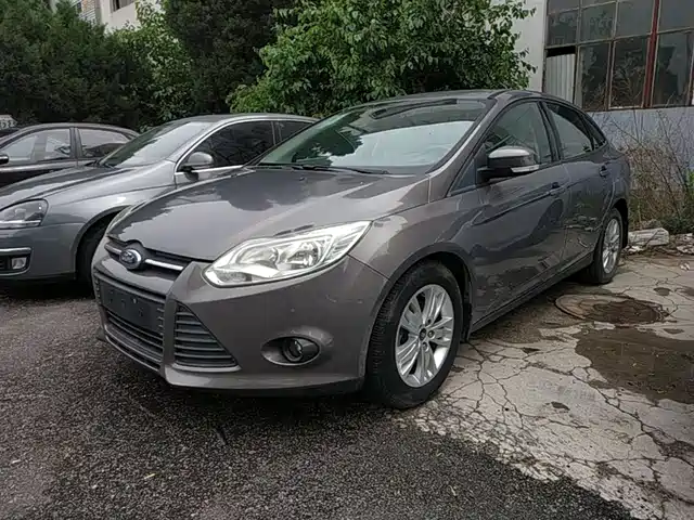 Ford Focus 2015 — купить из Китая под заказ