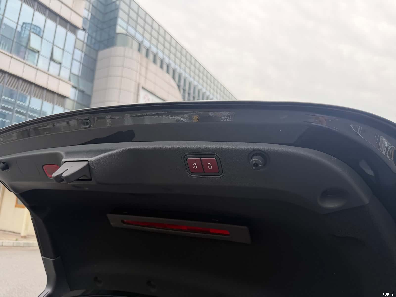 Mercedes-Benz CLS, 2021 13