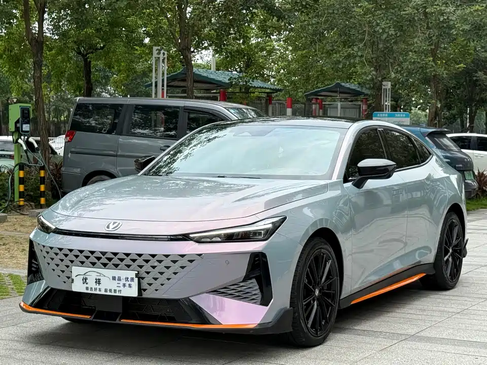 Changan UNI-V