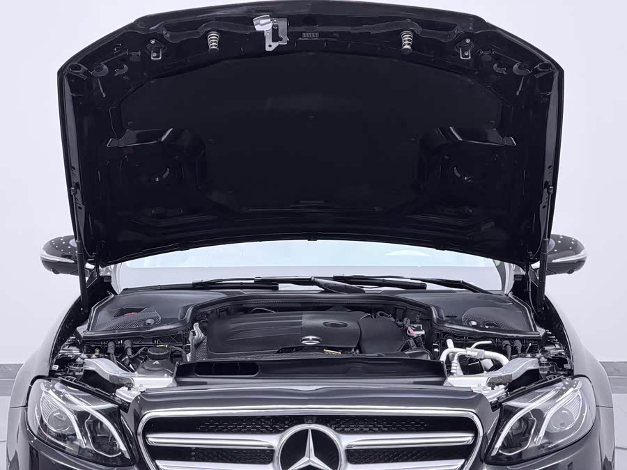 Mercedes-Benz E-Class 2020, фото 10
