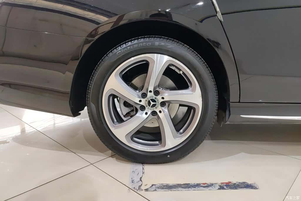 Mercedes-Benz E-Class, 2020 6
