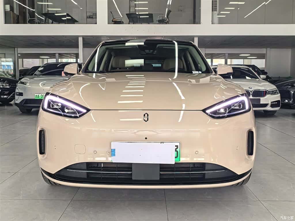 AITO M5, 2022 2