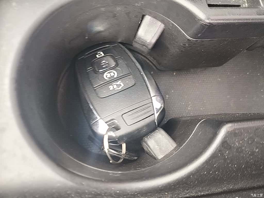 Lincoln MKZ, 2019 17