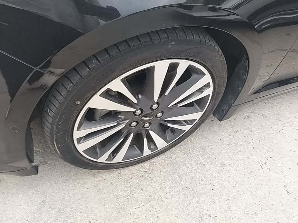 Lincoln MKZ, 2019 25