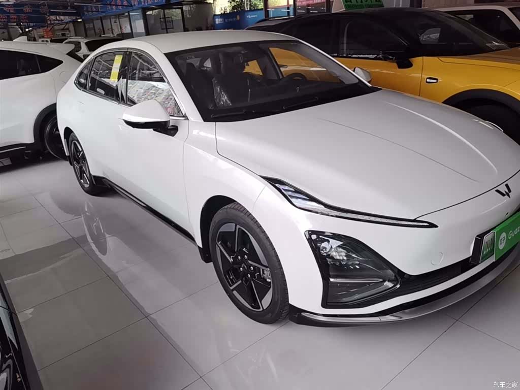 Wuling Starlight, 2026 4