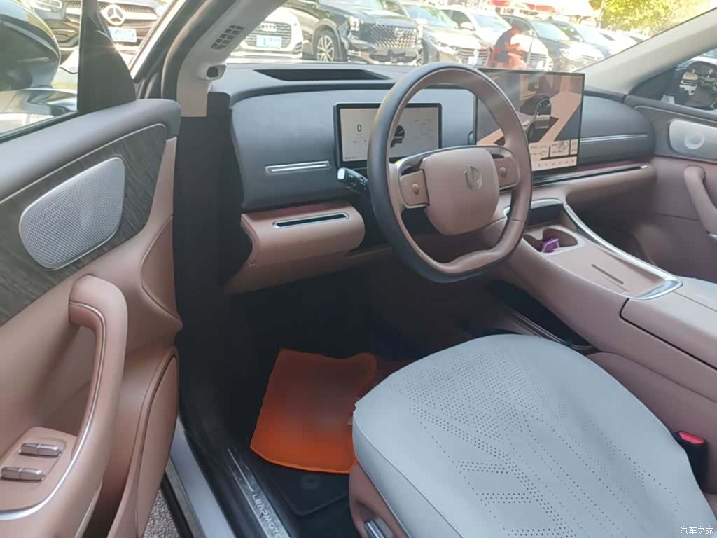 Leapmotor C11, 2025 16