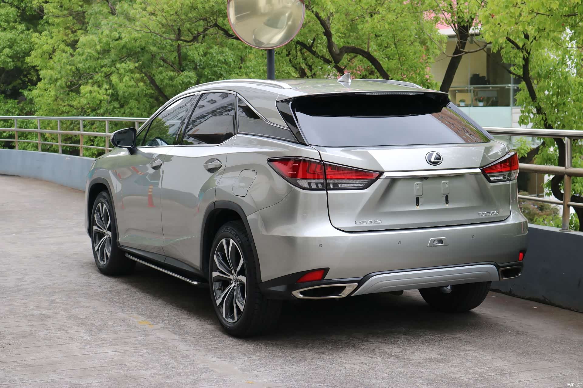 Lexus RX, 2021 3