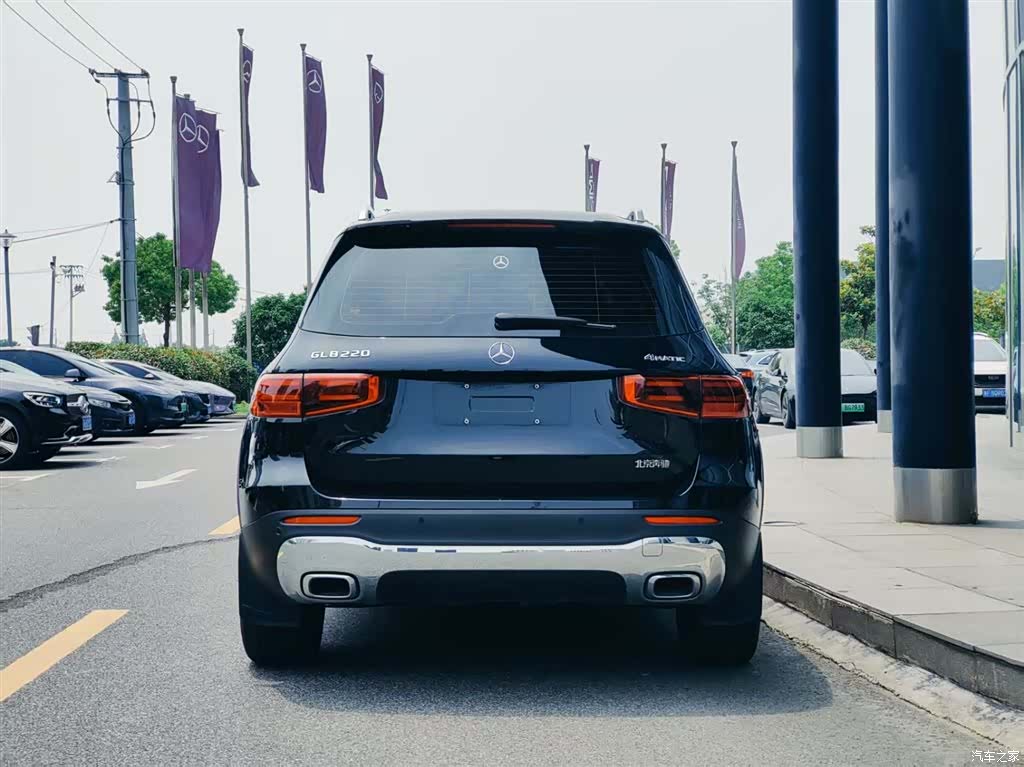 Mercedes-Benz GLB, 2024 все фото