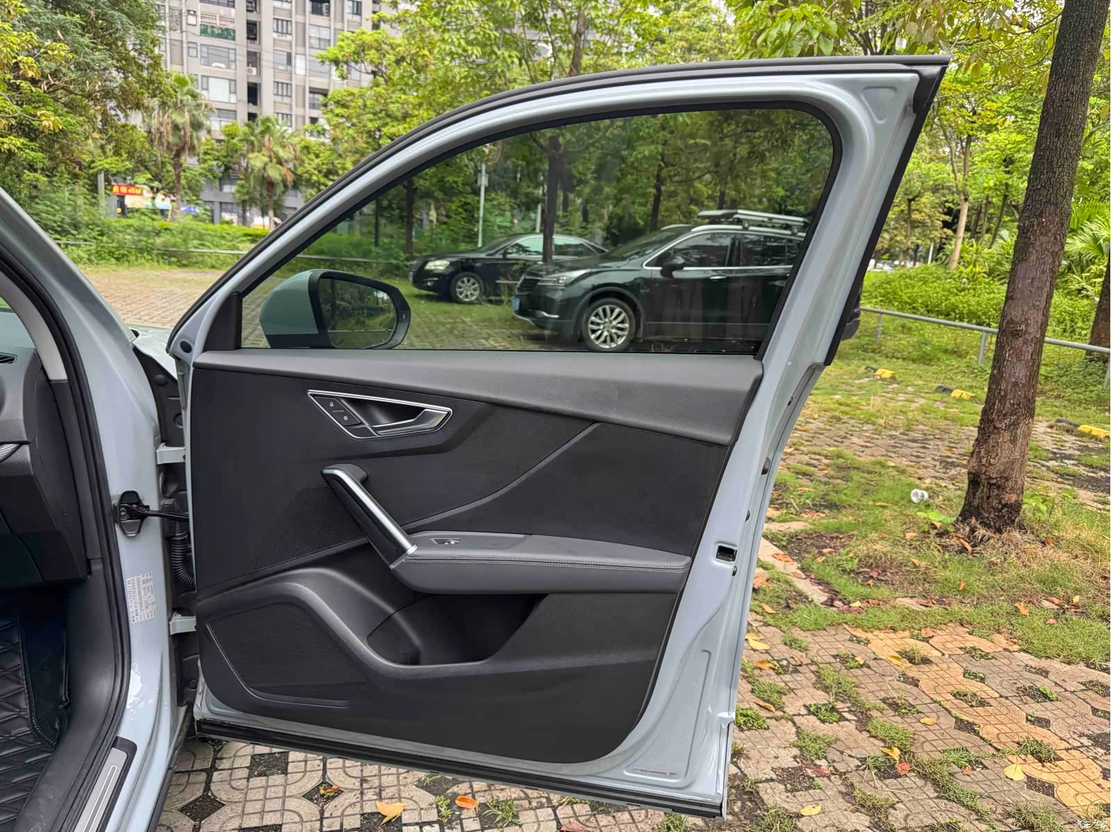 Audi Q2L, 2022 37