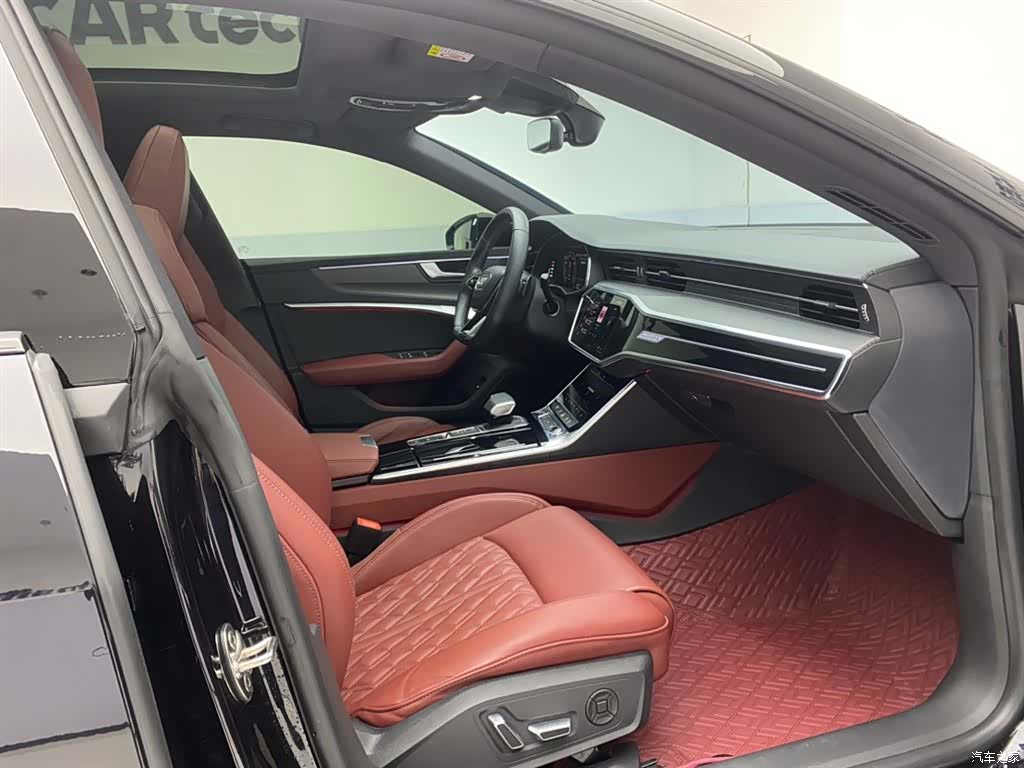 Audi A7L, 2023 19