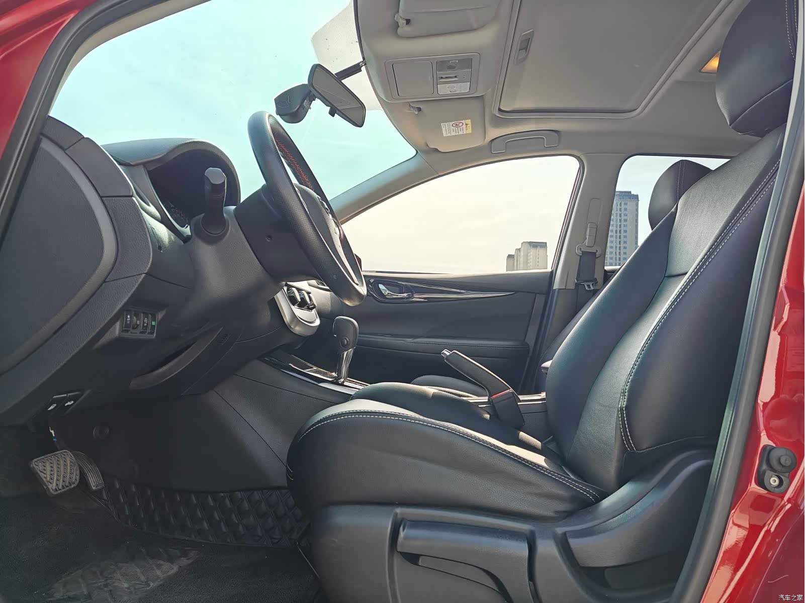 Nissan Tiida, 2022 9