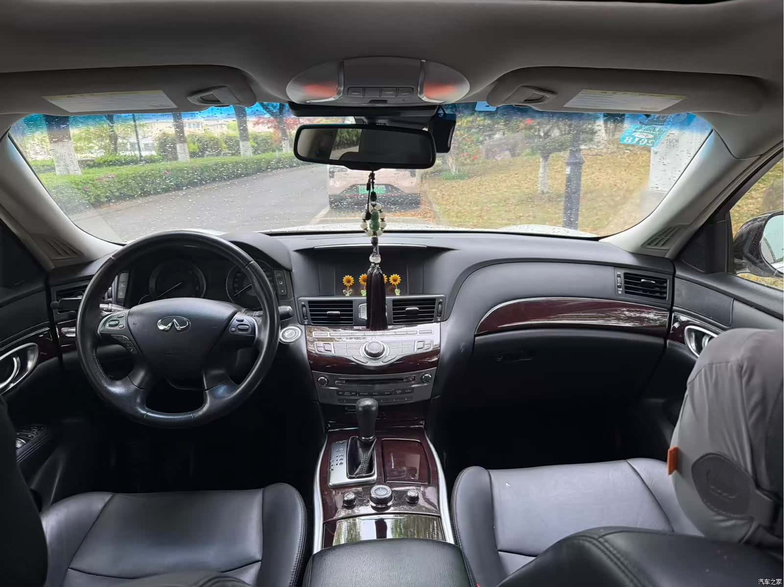 Infiniti Q70, 2016 15