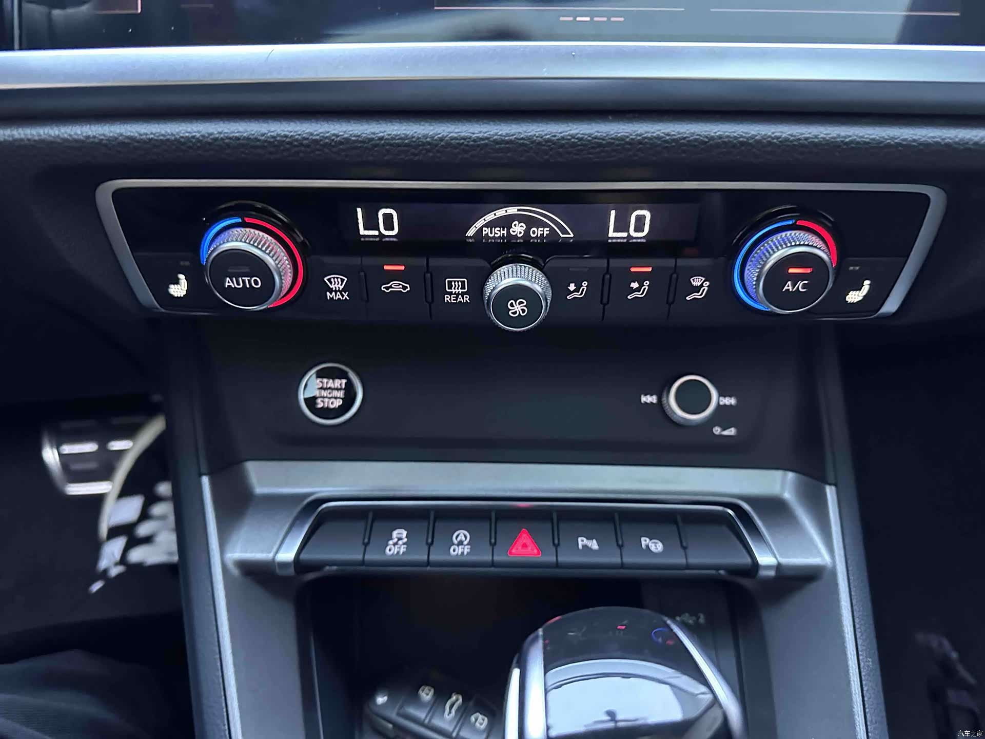 Audi Q3, 2022 14