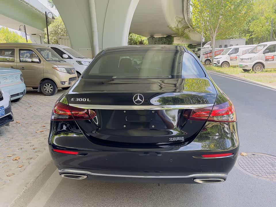 Mercedes-Benz E-class Mercedes-Benz E-class