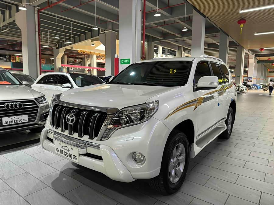 Toyota Prado 2015, фото 1