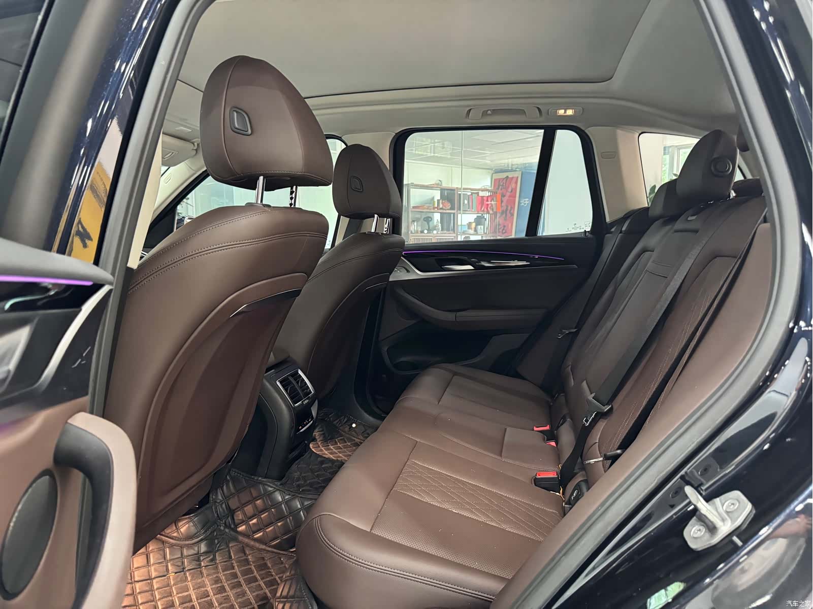 BMW iX3, 2023 8