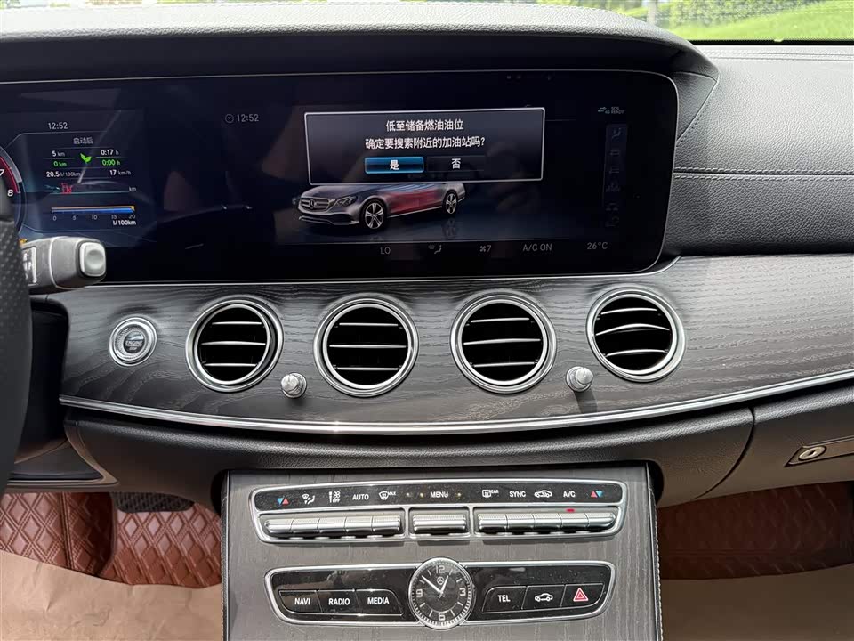 Mercedes-Benz E-class Mercedes-Benz E-class