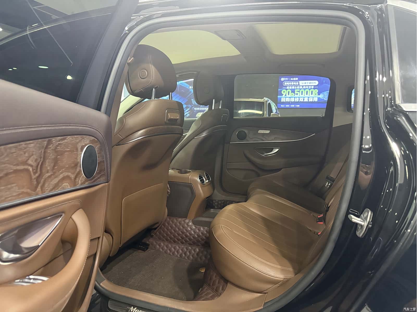 Mercedes-Benz E-Class, 2019 7