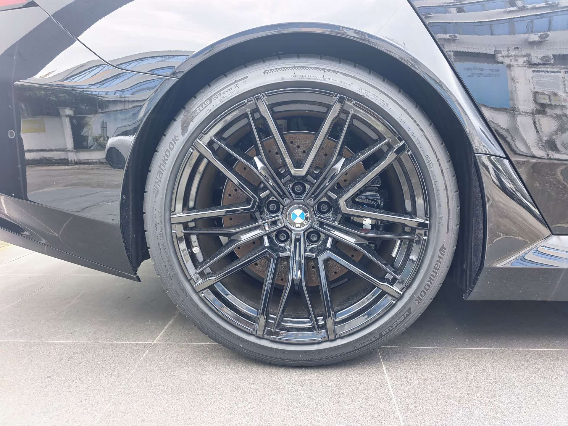 BMW M5, 2023 8