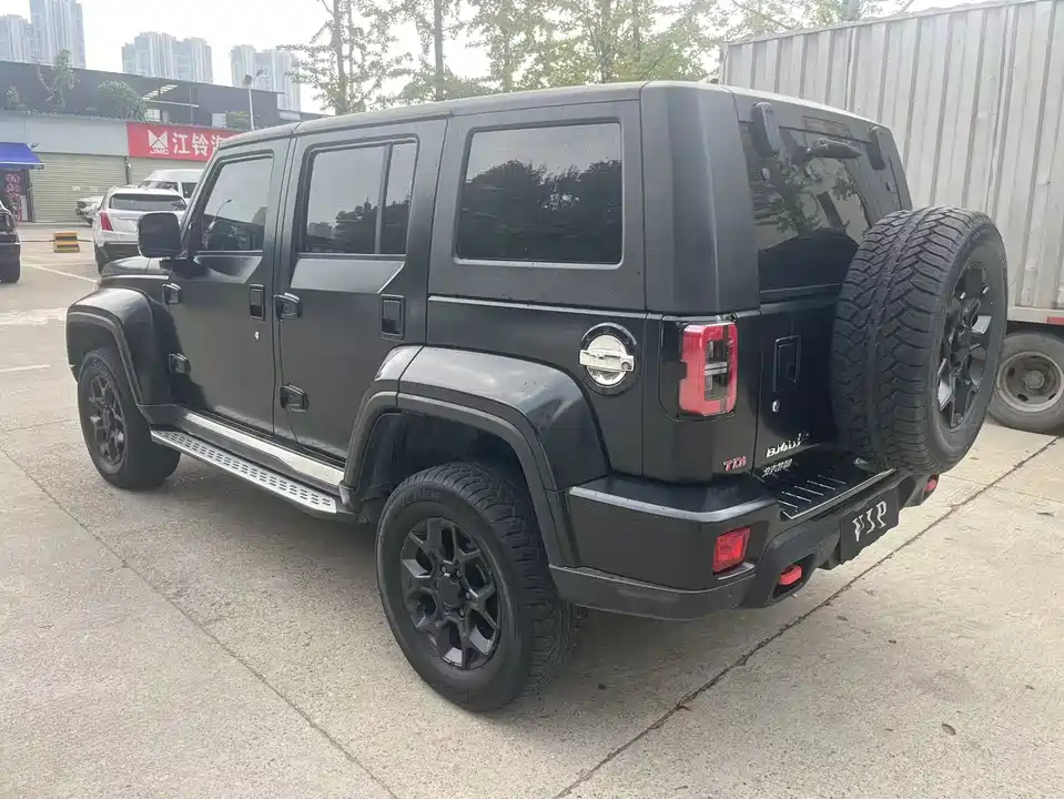 Beijing BJ40