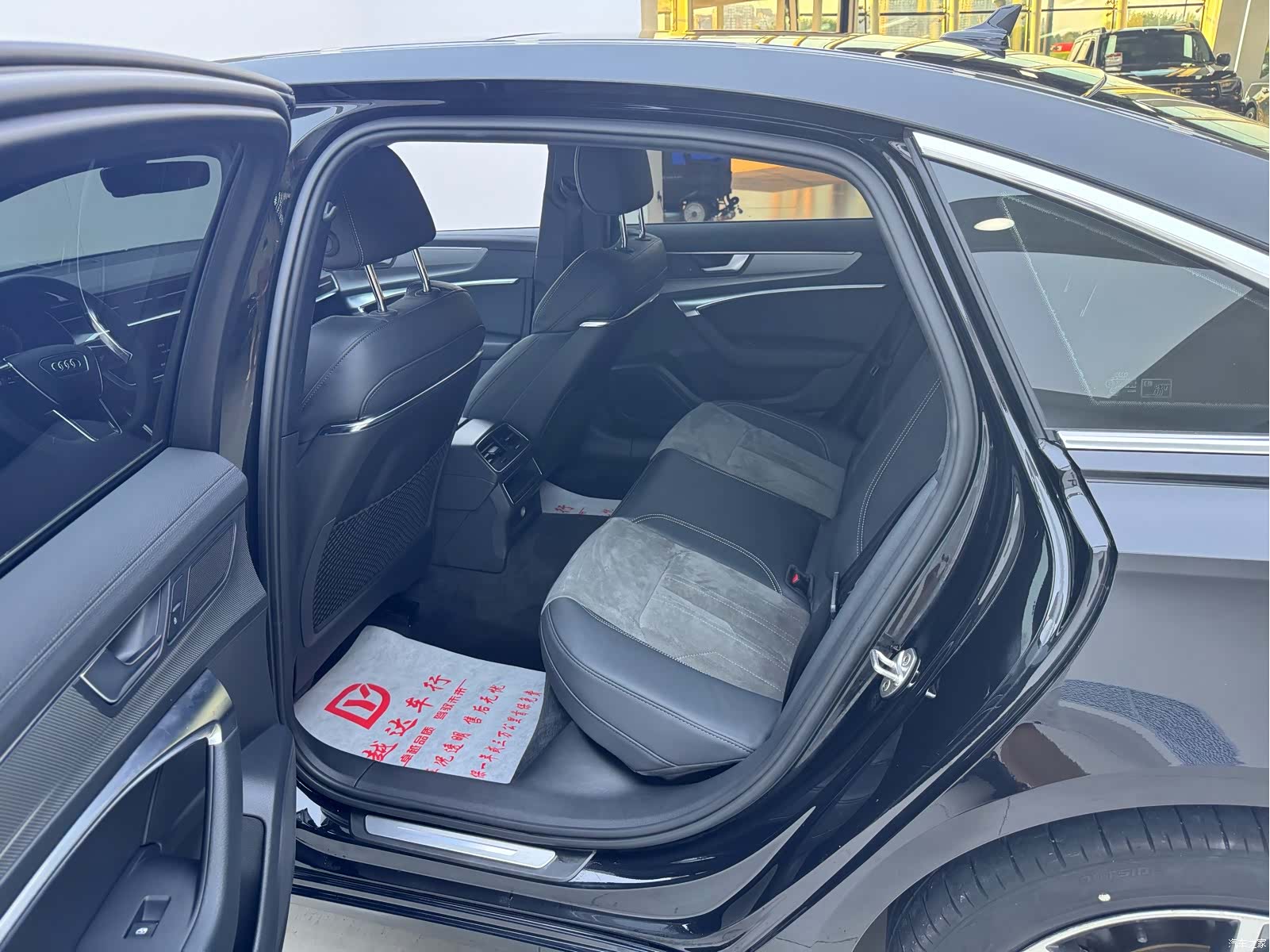 Audi A6L, 2021 8