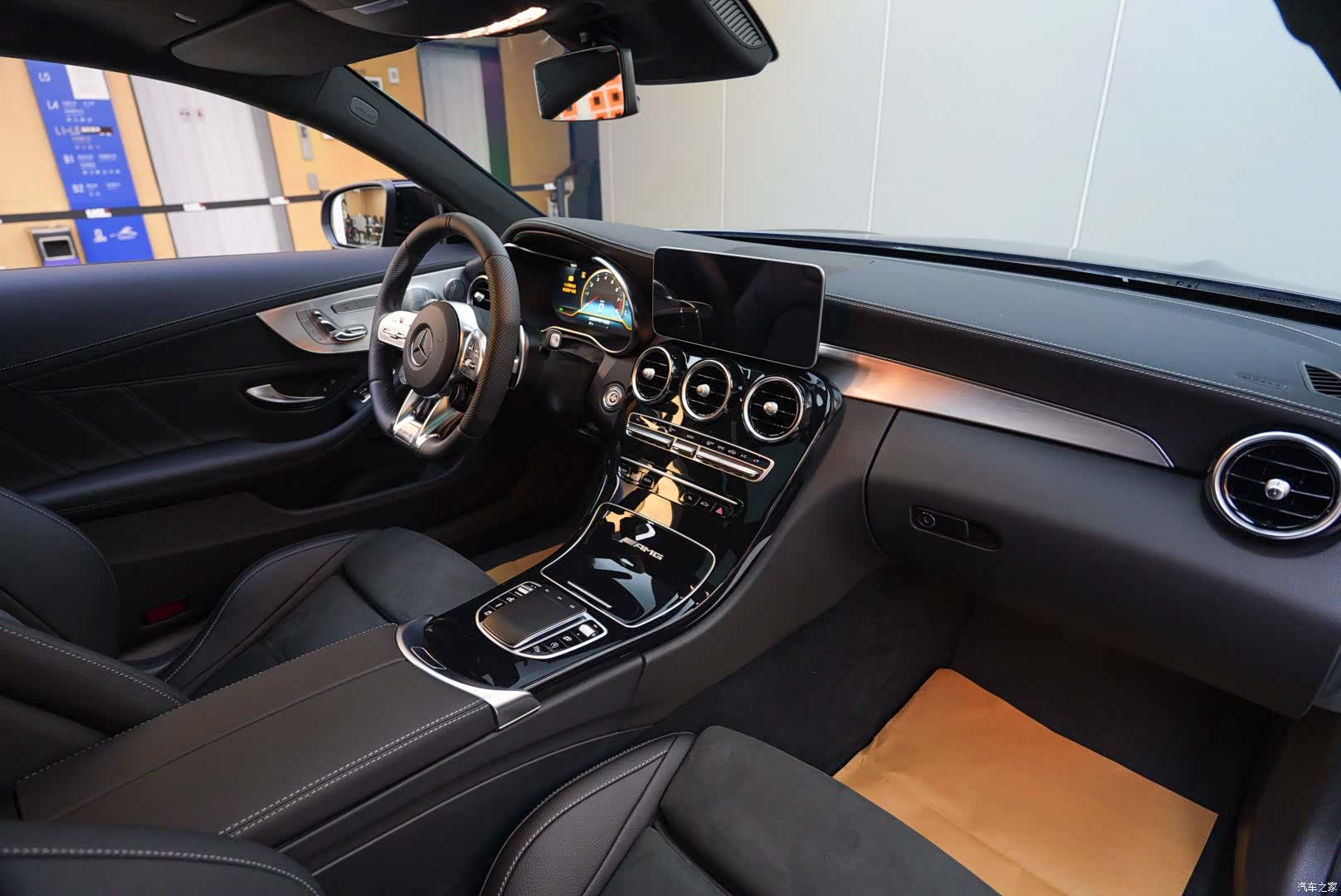 Mercedes-Benz C-Class, 2021 9