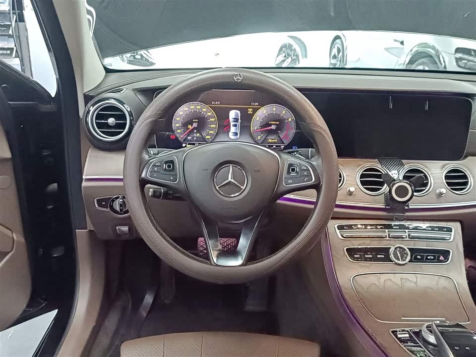 Mercedes-Benz E-class Mercedes-Benz E-class