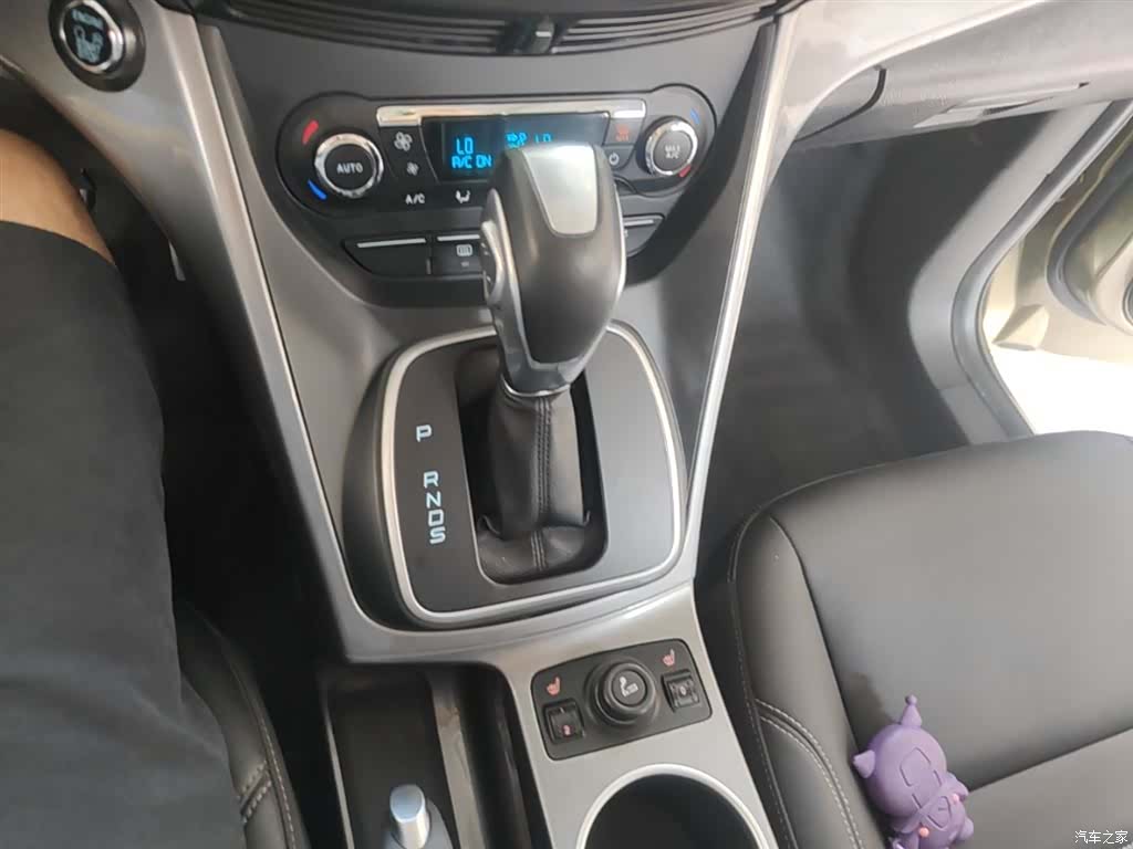Ford Kuga, 2016 14