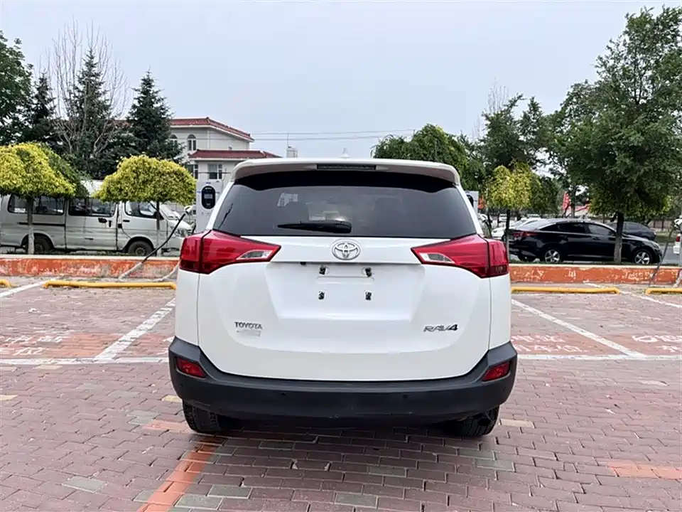 Toyota RAV4 Rongfang