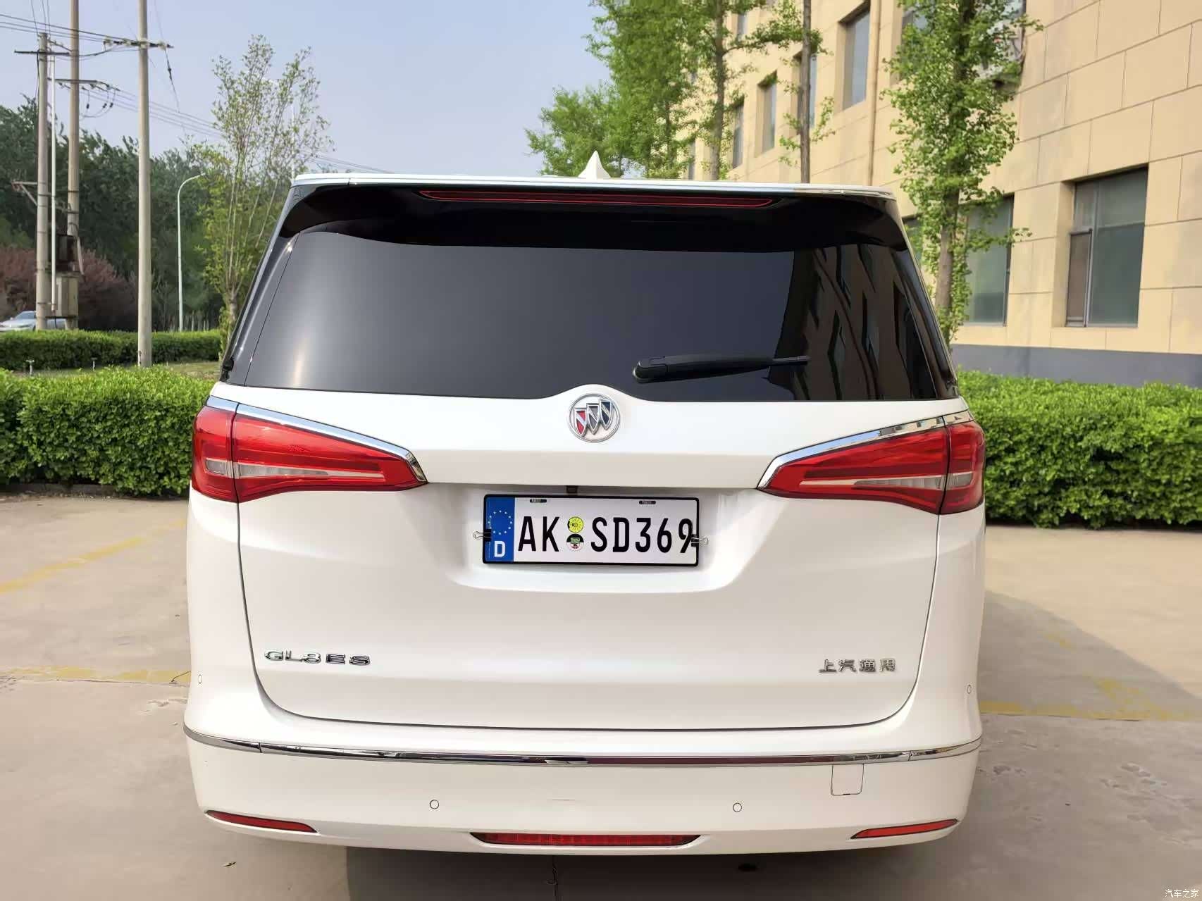 Buick GL8, 2019 4