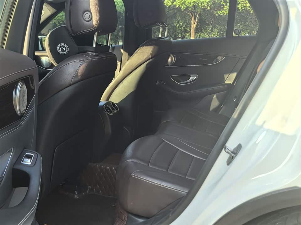 Mercedes-Benz GLC Mercedes-Benz GLC