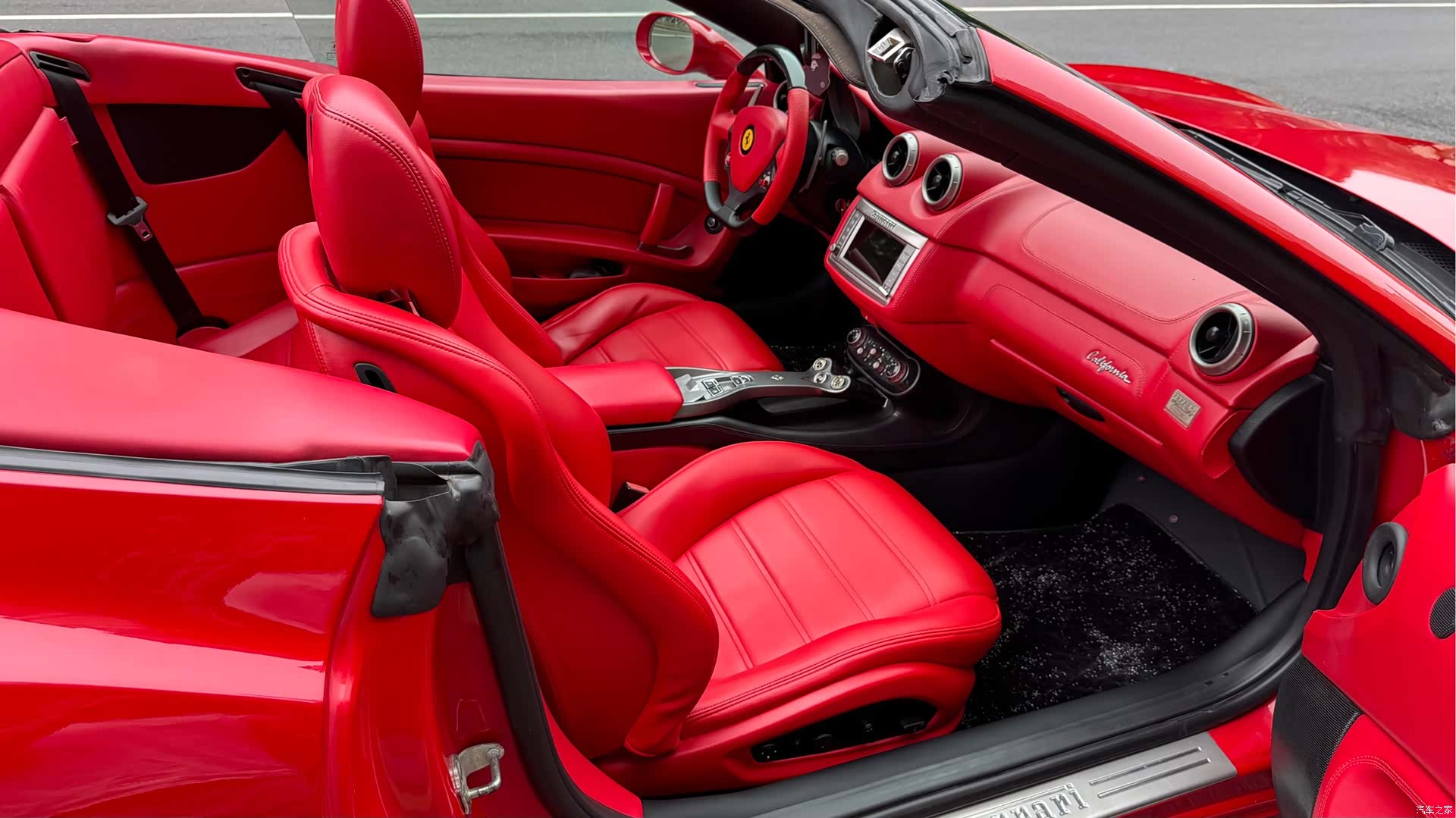 Ferrari California, 2011 18