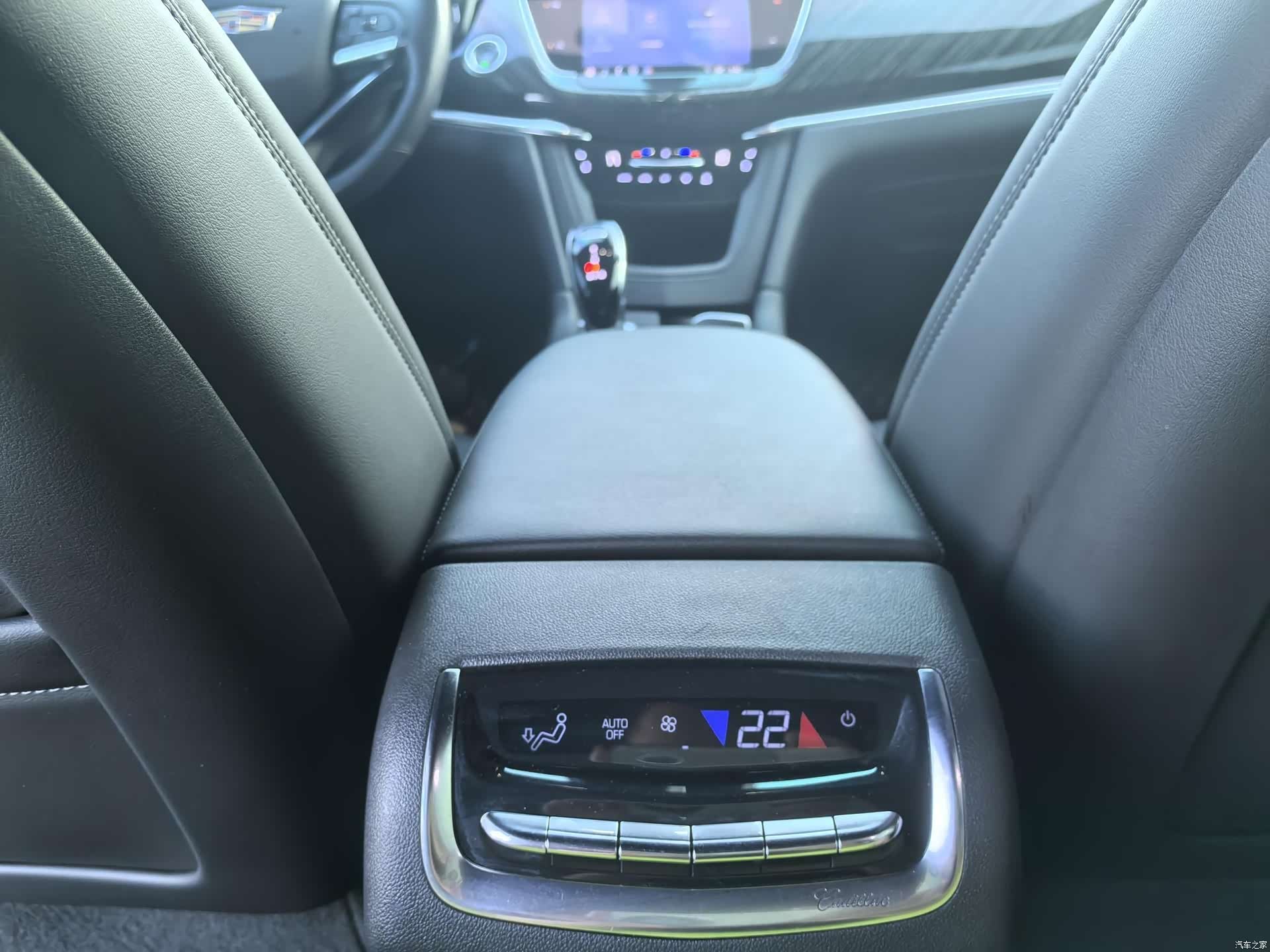 Cadillac XT6, 2021 4
