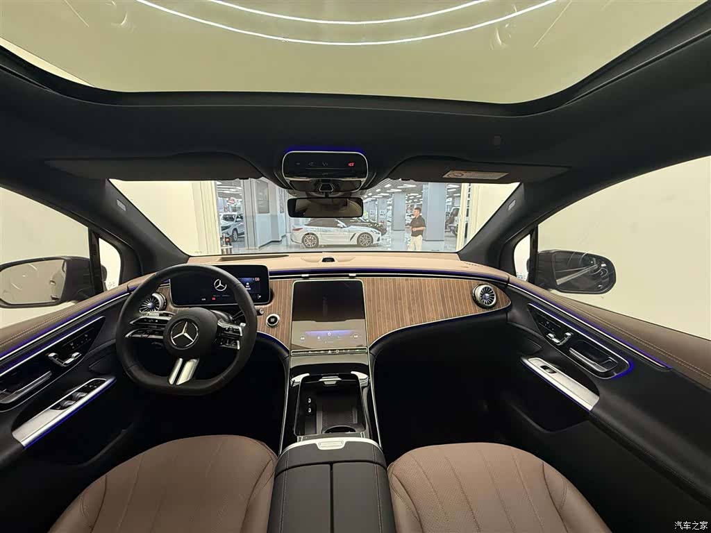 Mercedes-Benz EQE, 2026 6