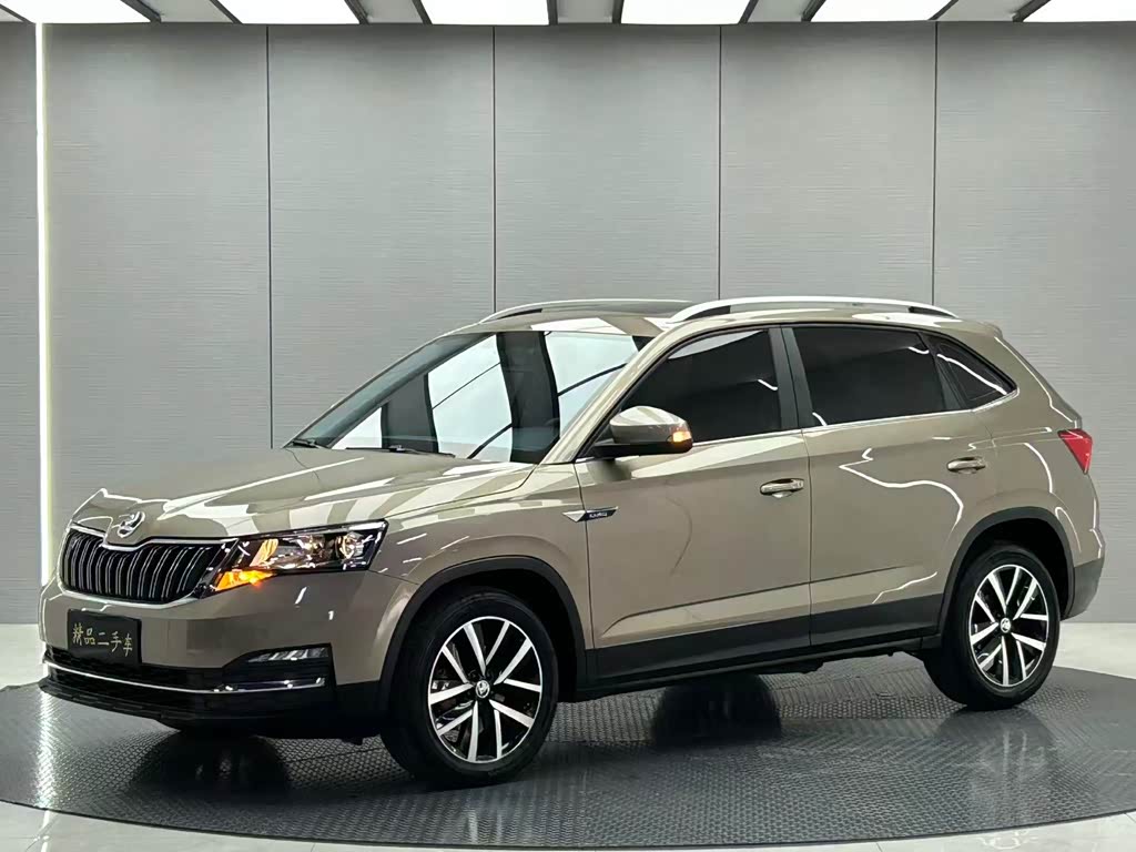 Skoda 2023 1.5L AT
