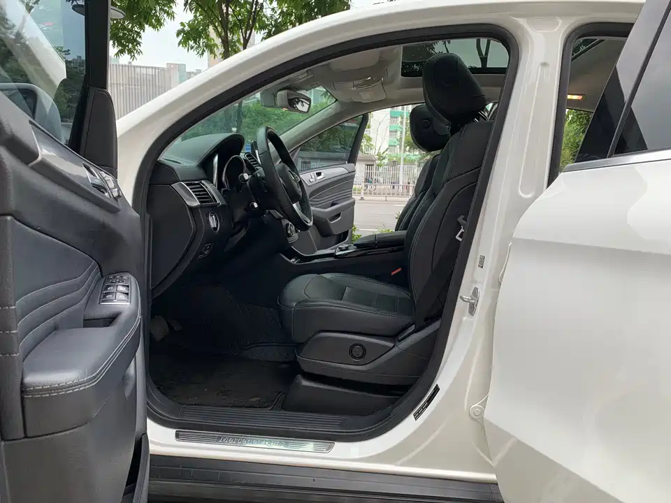 Mercedes-Benz GLE coupe