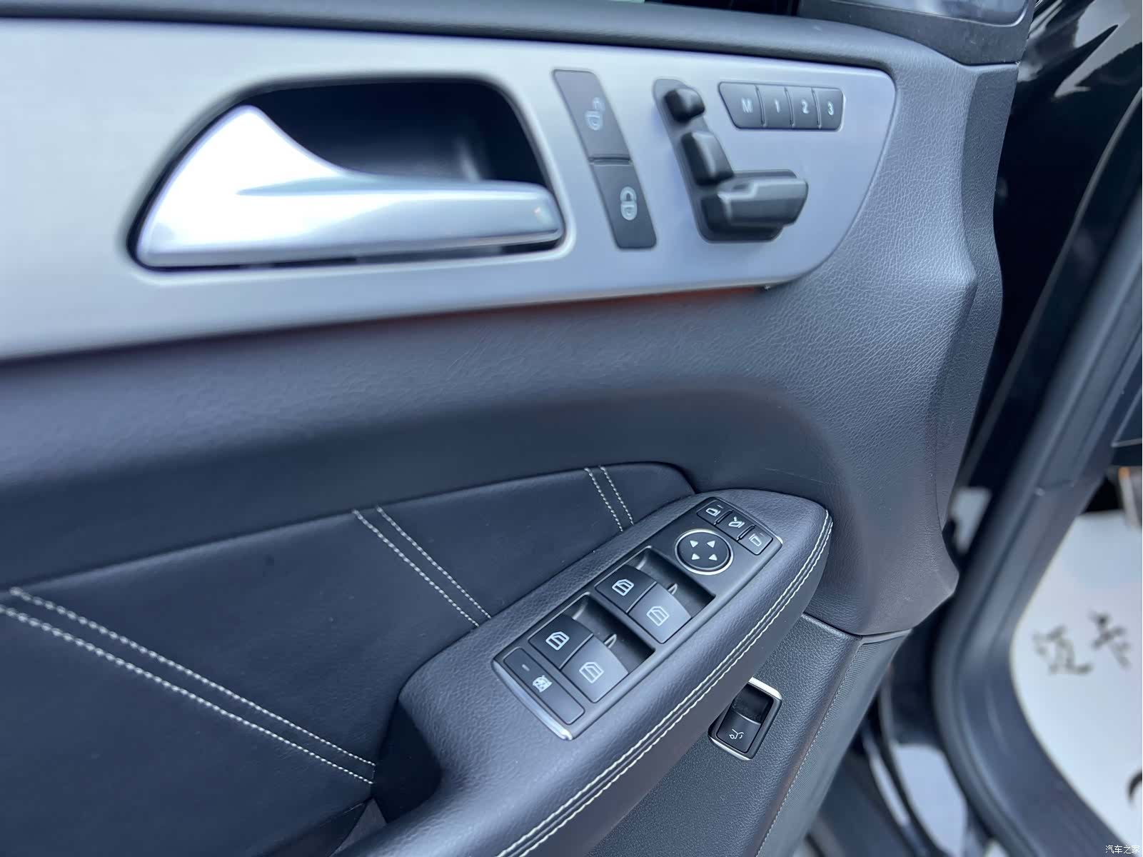 Mercedes-Benz M-Class AMG, 2013 все фото