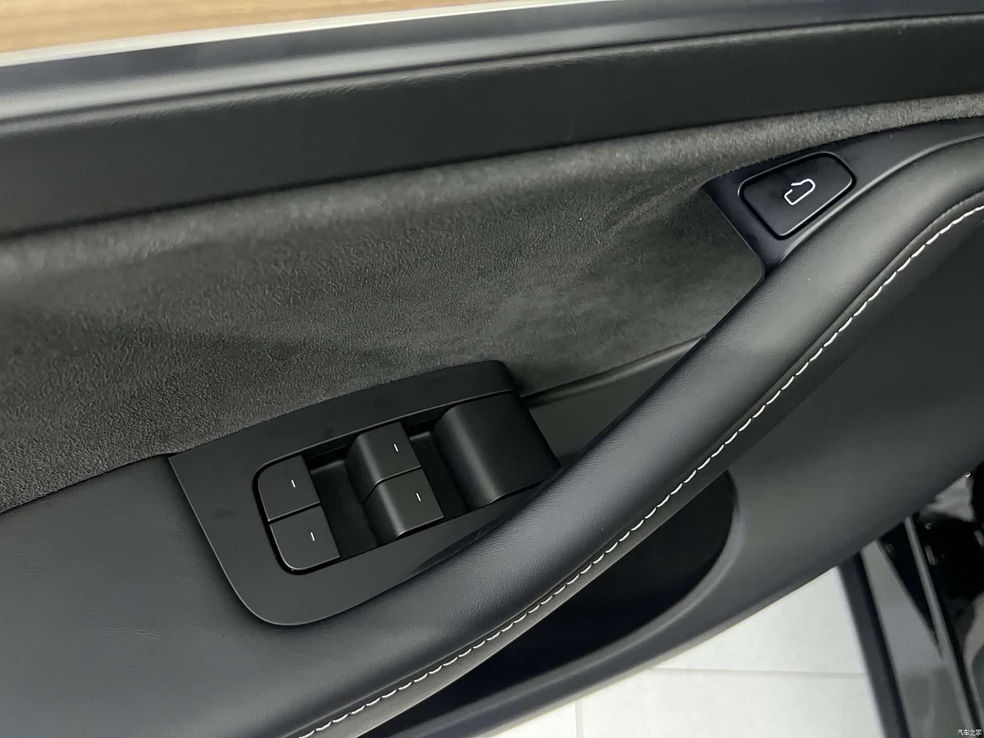 Tesla Model Y, 2023 6