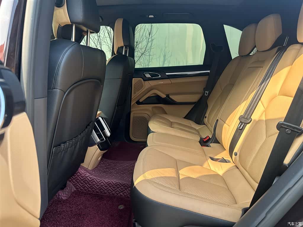 Porsche Cayenne, 2017 7