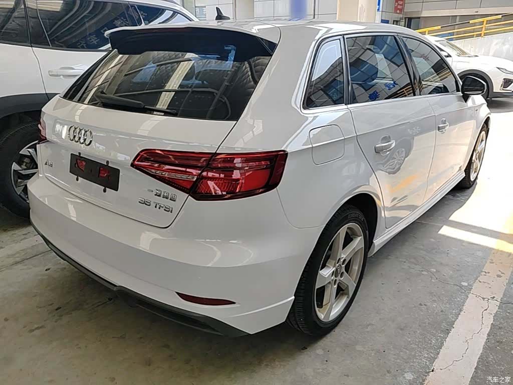 Audi A3, 2019 все фото