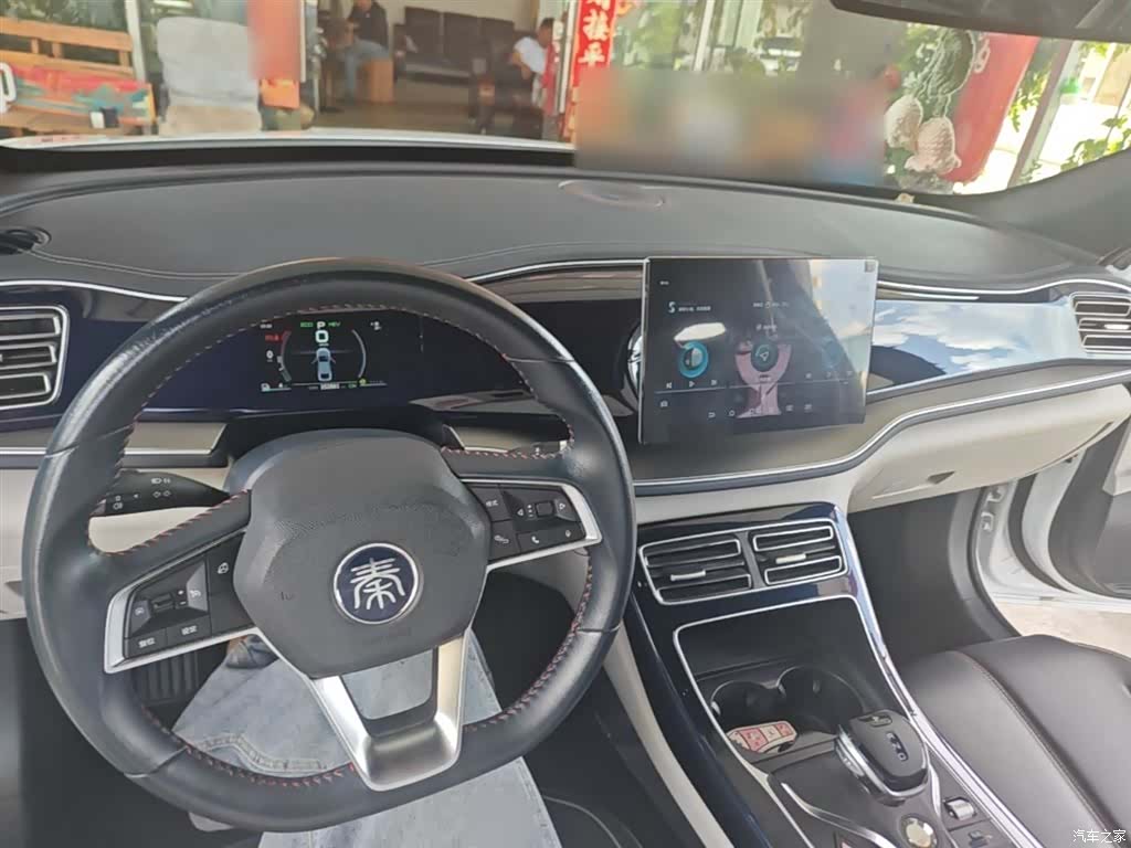 BYD Qin, 2022 10